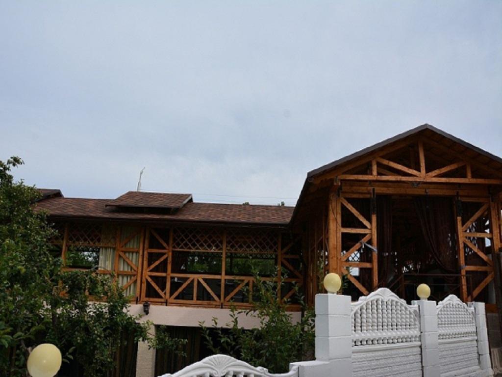Guest House Albatros Cholpon-Ata Bagian luar foto